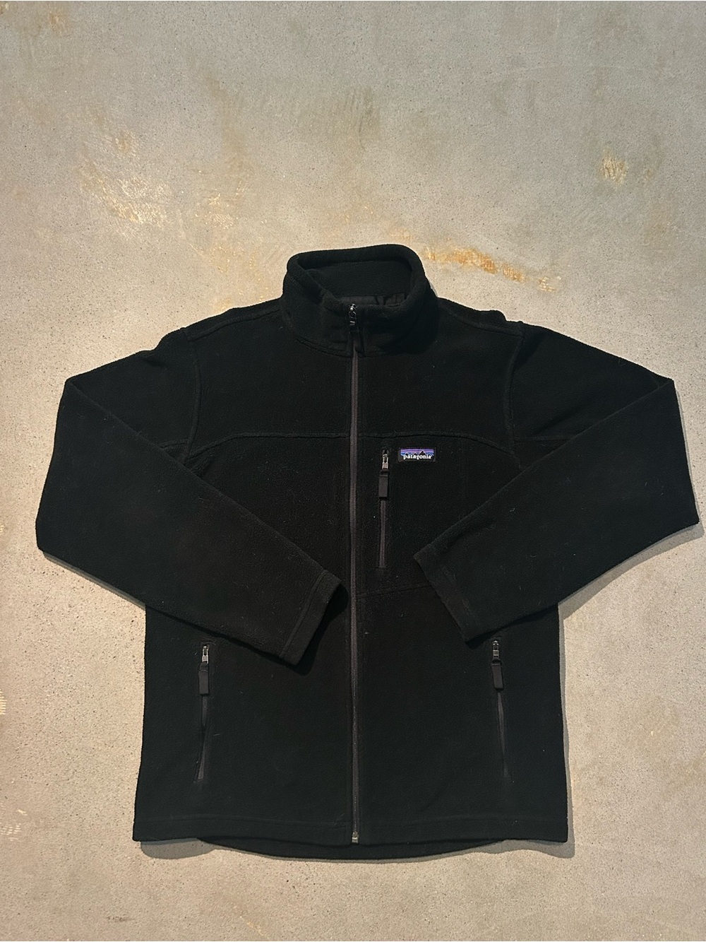 Patagonia Men’s Black Full-Zip Performance Fleece Jacket